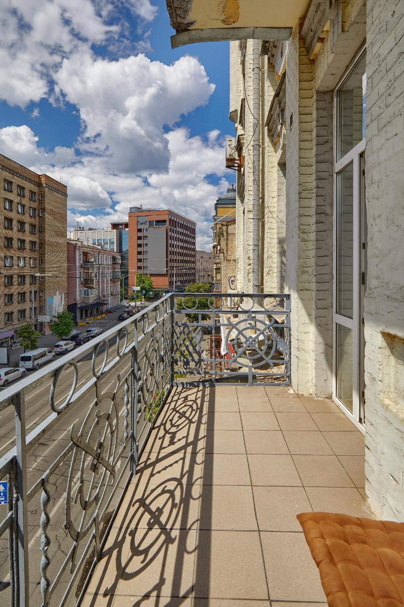Апартаменти Saksaganskogo Centre Київ Номер фото
